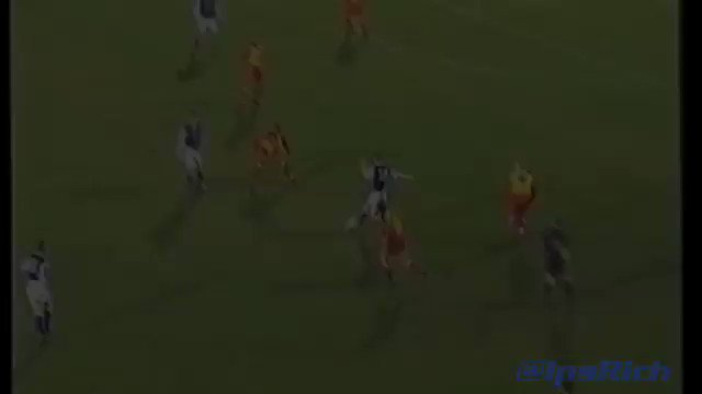 Happy birthday Kieron Dyer! Here he is scoring with a broken leg against Watford !  | 
