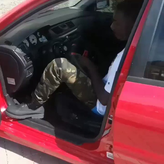 Red light type shit or nah?? https://t.co/0sNywUXrEb<a href="/tag/newprofilepic"class="tags"><span>#newprofilepic</span></a>