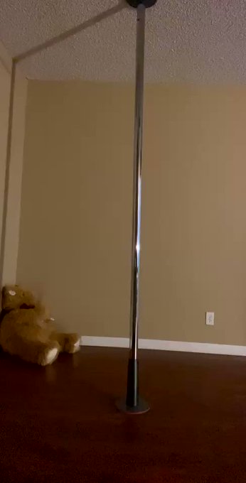 Working my ass off now that I have time ?❤️ https://t.co/MN2ksQqRPZ