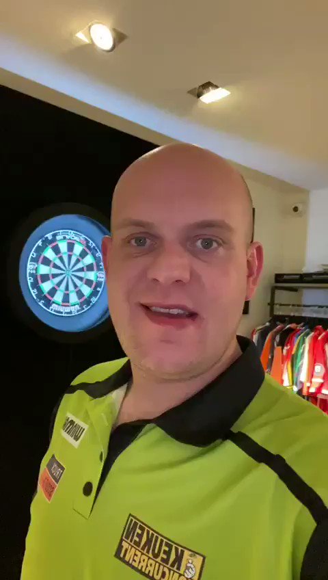 Daryl Gurney @Superchin180