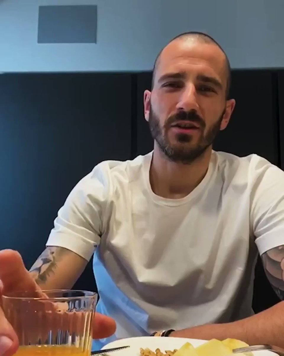 Dobbiamo tutti continuare a fare la nostra parte per superare questo momento difficile.
Seguiamo le regole del @MinisteroSalute perché insieme da squadra possiamo vincere.
Visita il sito: http://www.salute.gov.it/nuovocoronavirus …
#distantimauniti #homecommunity @SportGoverno
