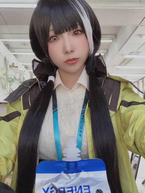 コスプレイヤーなを。のTwitter動画34