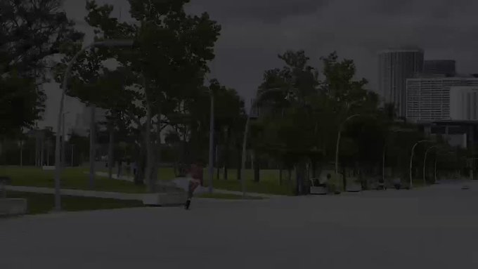 Dnacing on my rollerblades 💕 https://t.co/tgTdsYcVhZ