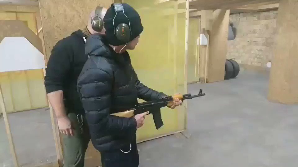 ニイミ Osage んじゃ俺も兵士x 動画撮ってる が熱がってるの載せるか