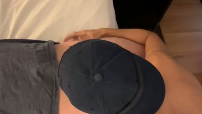 This hot cop said he’s had it hard at work for a while & needed some relief. He didn’t even take his