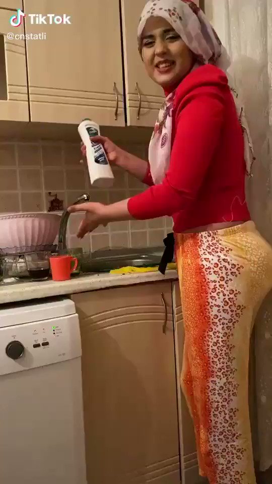 Aile içi teşhir on Twitter "https//t.co/kwlMuuQ30f" / Twitter