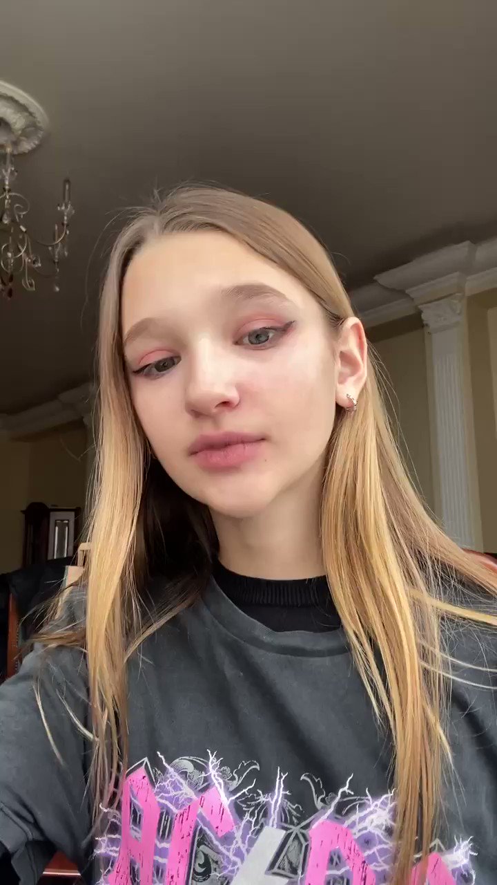 Лиза Анохина (@anokhina_liza) / Twitter