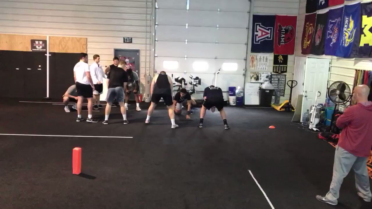 JC Moreau on Twitter "Counter to 6’3 247 4⭐️DE TJ Bollers’💪push/pull