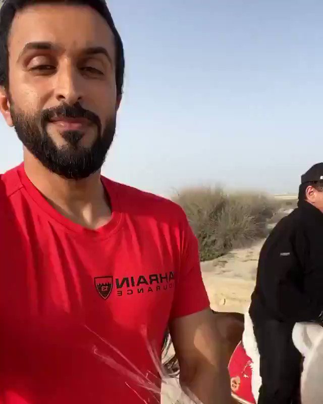 بركه on Twitter: "فيديو| ملك #البحرين يمارس رياضة ركوب الخيل مع ...