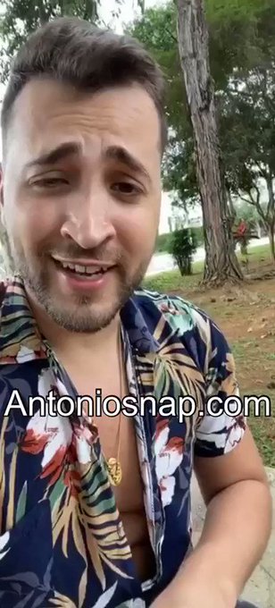 لاقيته ديوث البرازيلي بالحديقة كان مع زوجته قاعدين ورحت ليهم وقلت له انا فحل الديوثين وقاهر المربربات