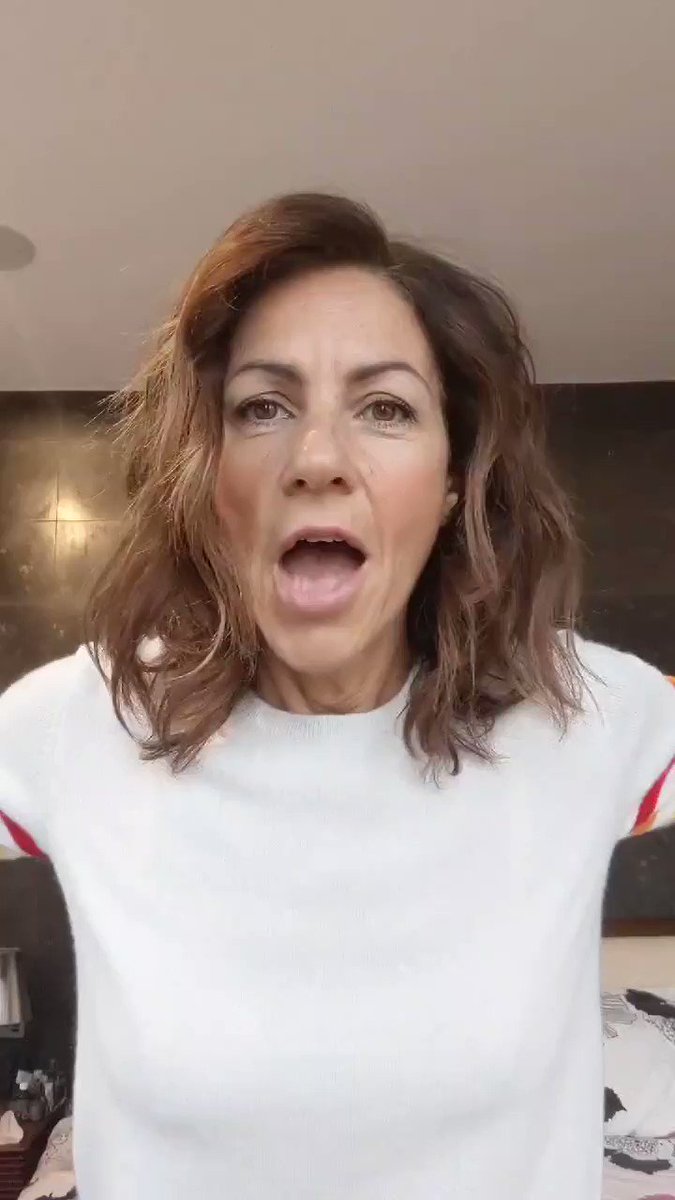 Julia Bradbury (@JuliaBradbury) on Twitter photo 02/04/2020 08:27:36 #greatbritishsingalong join in! Now xx @BBC6Music @BBCRadio1PR @bbcradio1 #greatbritishsingalong join in! Now xx @BBC6Music @BBCRadio1PR @bbcradio1