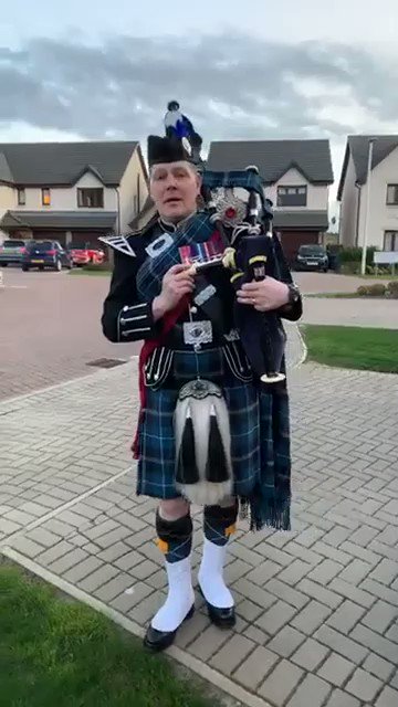 @EdinburghTattoo's photo on #NHStheBrave