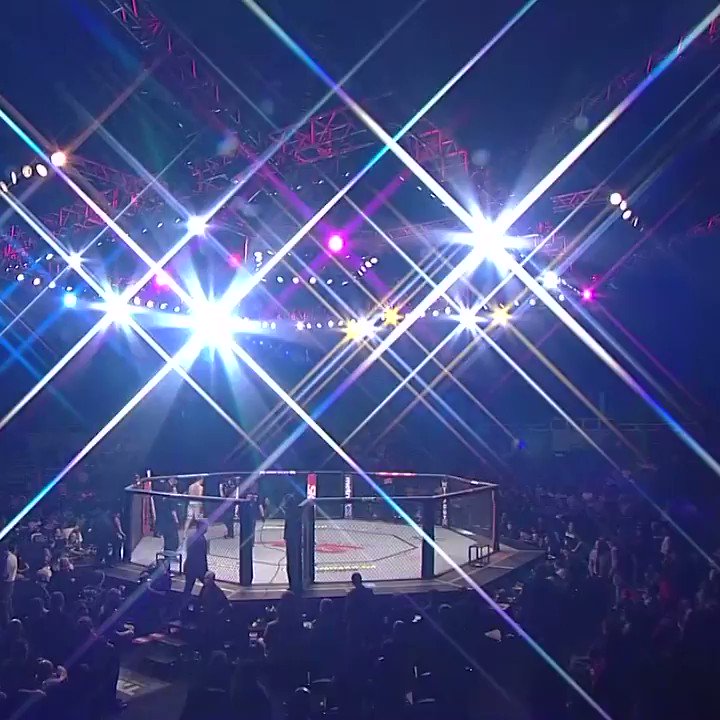 O Daniel Sarafian fez sua estreia na organização na segunda luta mais importante do #UFCSP, em 2013, e saiu derrotado depois de uma luta duríssima!
Relembre como foi no @canalcombate #EmCasacomUFC #HomeWithUFC https://t.co/QqjEfxokho