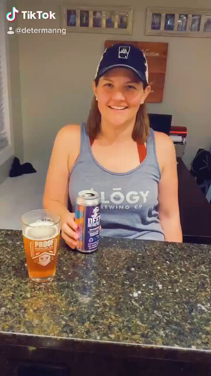 TLH Ladies that Beer 💋🍻 (@TLHBeerLadies) on Twitter photo 06/04/2020 02:58:32 How we Sunday Funday!! #DrinkLocal #StayHome How we Sunday Funday!! #DrinkLocal #StayHome