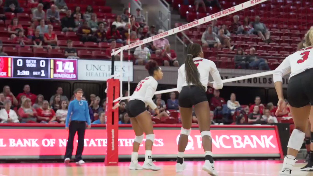 NCAA Women's Volleyball on Twitter "Diving save ️ kill. 👏 NCAAVB 🎥 PackVball https//t.co