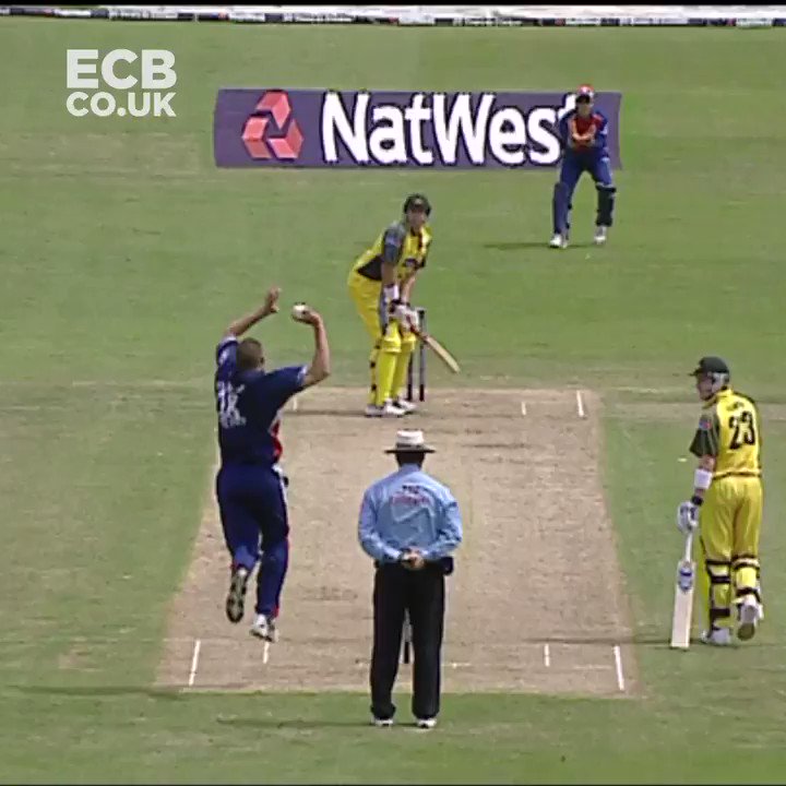 Happy birthday, Paul Collingwood!       THAT catch will never get old... 