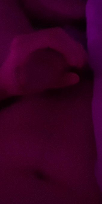 Edge accident. Barely got it on video.
#horny #hornycock #erection #twink #bisexual #bicurious #gay #follow