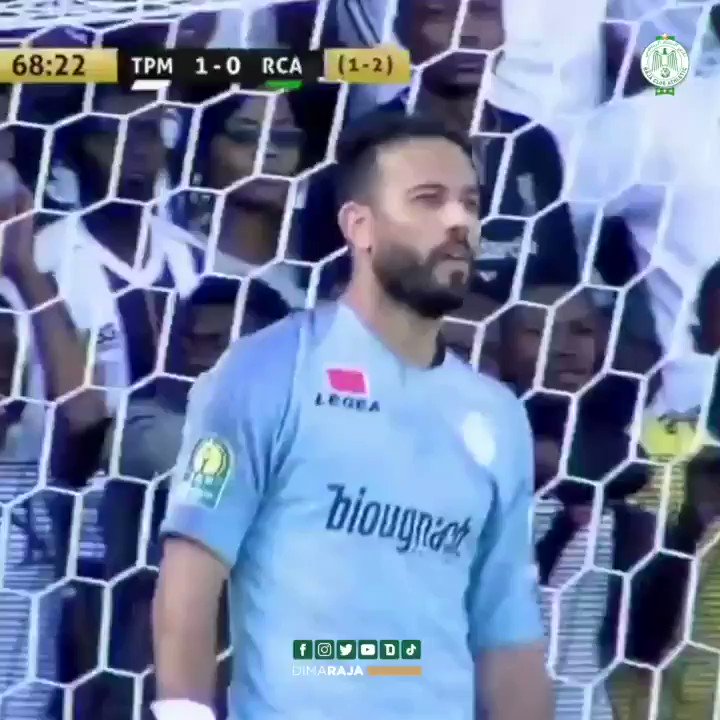 Raja Club Athletic on X: WE ARE THE #CHAMPIONS 🏆💪 نحن الأبطال #CAFCC2018 ⚽️💚 / X