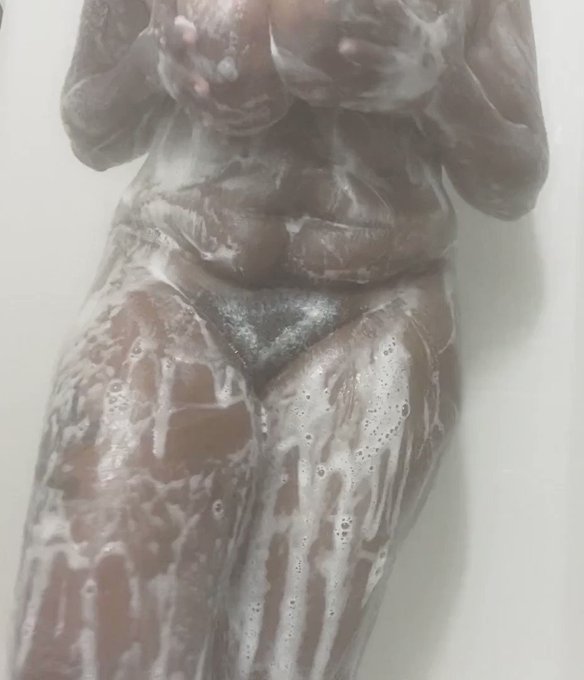 🛁🛁 https://t.co/PyTOYftfB0