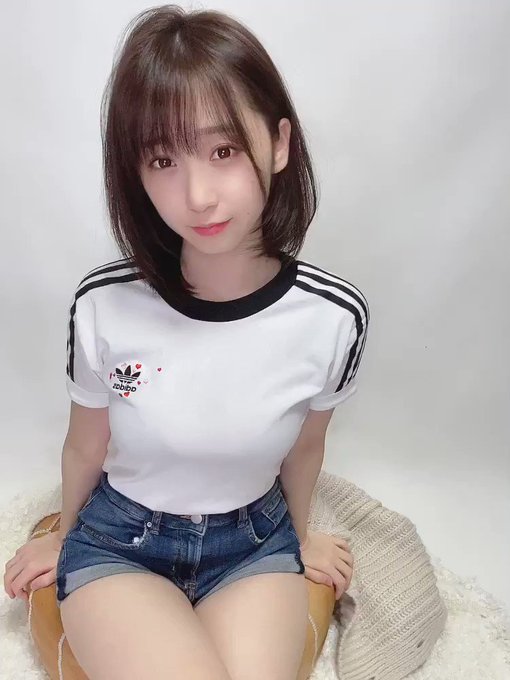 コスプレイヤー伊織もえのTwitter動画24
