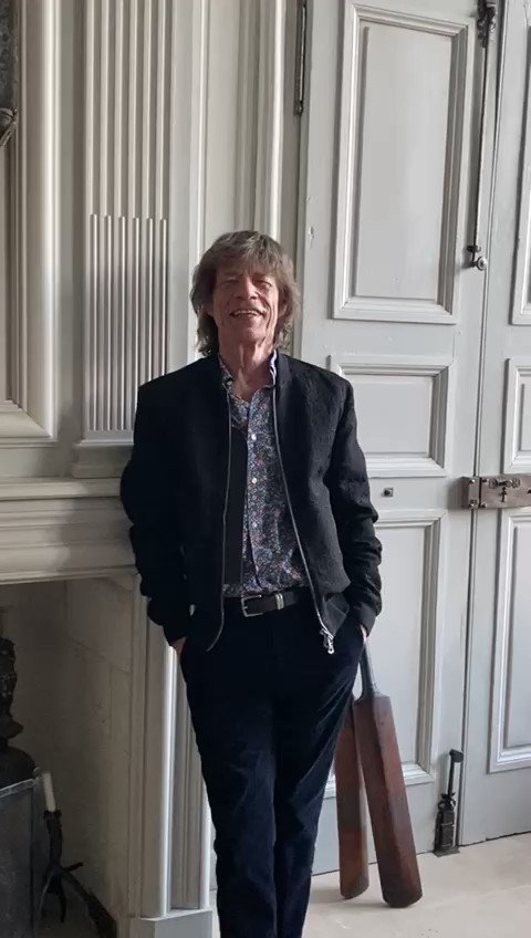 The Stones were in the studio recording new material before the lockdown & one song - Living In A Ghost Town - we thought would resonate through the times we’re living in. It’s out at 5pm BST today and you can hear the track and interview on @Beats1 now! https://t.co/MkrRESZwY6 https://t.co/4rHPctkwws