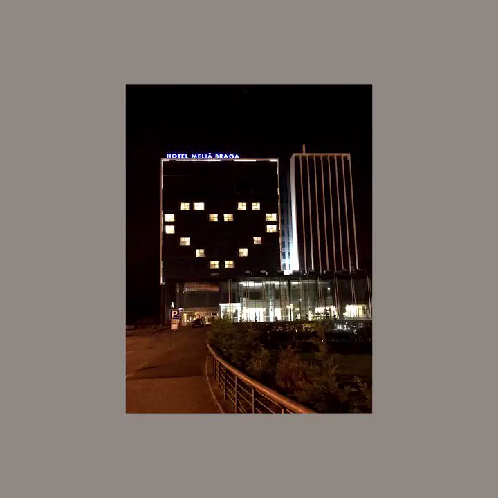 We’d like to express our deepest gratitude to all our staff in Portugal who participated in the initiative ¨Corações de Luz¨ and sent this beautiful message of hope and solidarity in honour of all front-line professionals. We are in this together! https://t.co/ExmUrvSROv