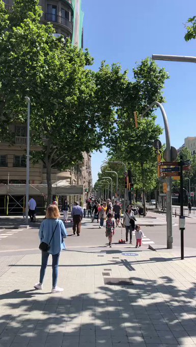 España: Críticas hacia los padres que no respetan las medidas de seguridad: «Responsabilidad 0»