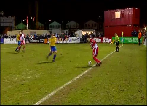 Happy Birthday Seamus Coleman who is 33 today  Here he is playing for in 2008  