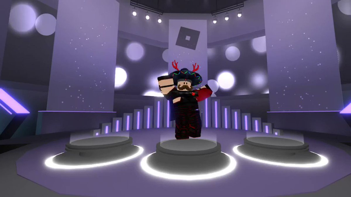 Roblox On Twitter Poet Wanderer And Space Explorer Magnificentfedora S Songs Capture The Hearts Of Galaxies Want To Show Off Your Roblox Fit Link Your Profile Below For A Chance To Be - alone in nilgarf the big city roblox vesteria tweet