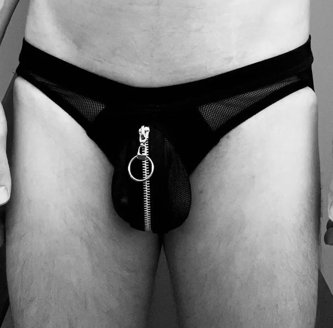 Can you open this with your mouth? @jossal_club @xCockCrazyx @SissyLoveCock1 @KindsCock @Spunkyone3 @NiceCoc59696593
