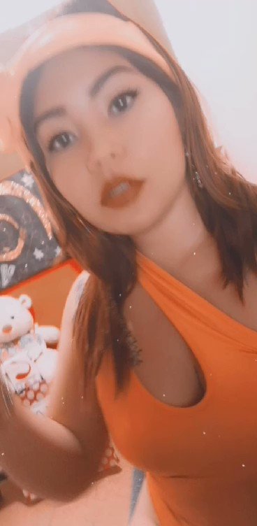 Model - violetta rosse ass