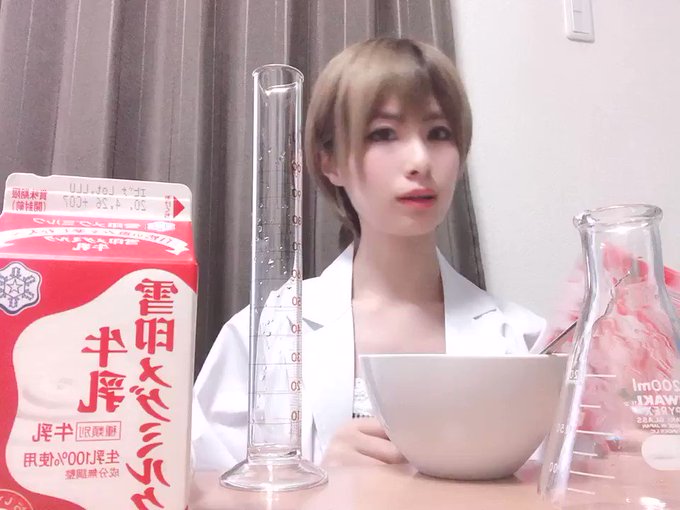 コスプレイヤーみなみのTwitter動画29