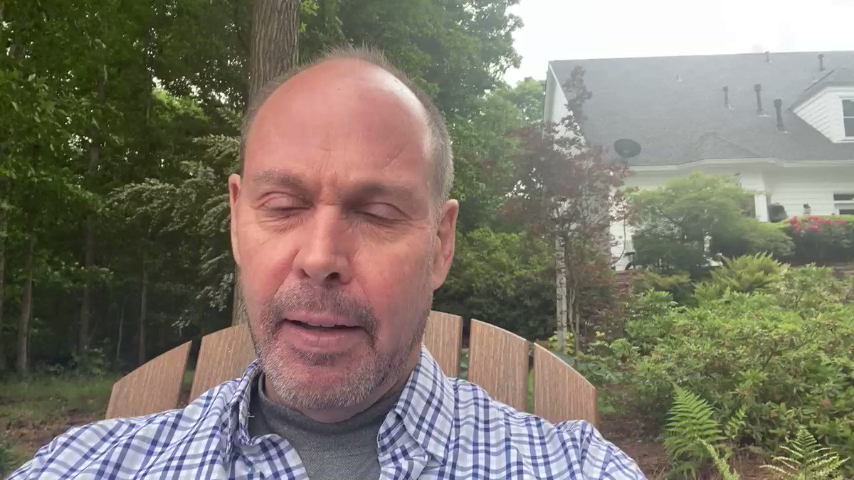 A special message for the Class of 2020 from Ernie Johnson (ABJ '78). @TurnerSportsEJ #UGAgrad https://t.co/caRNmbSbUl