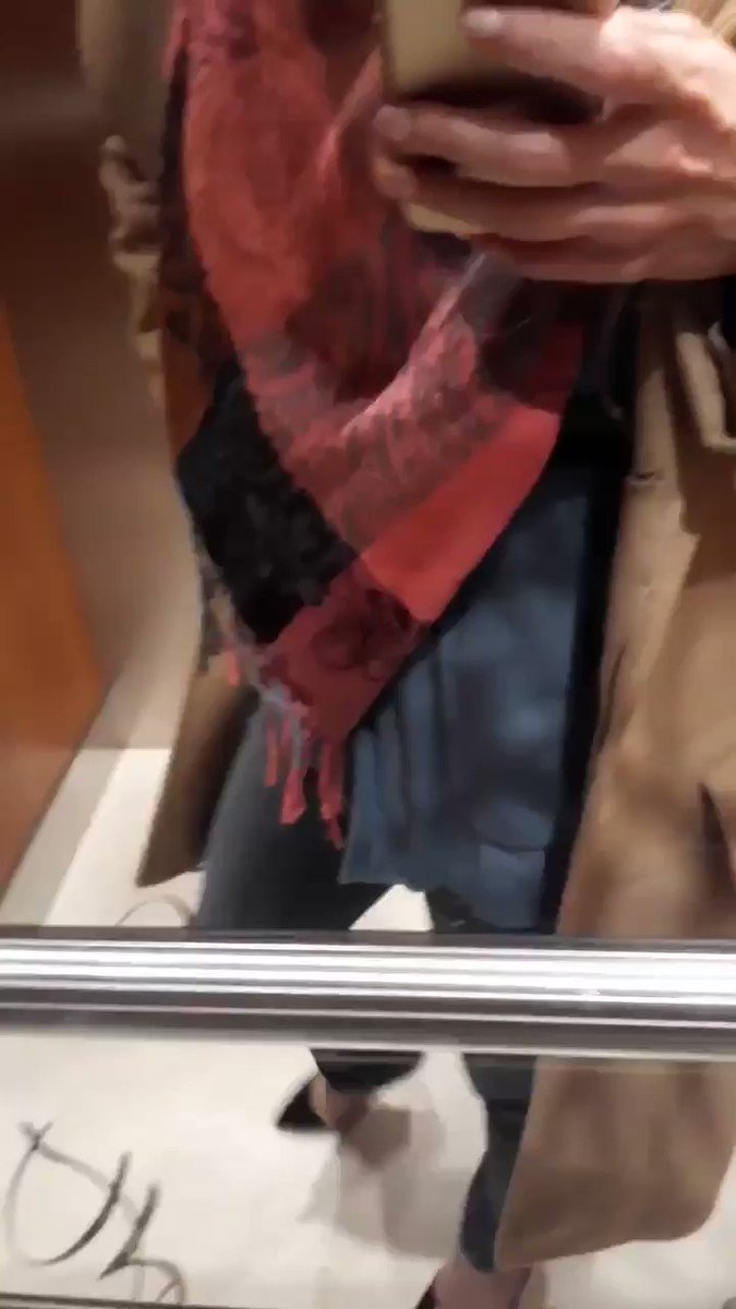 Model - Lika Sweeten yang