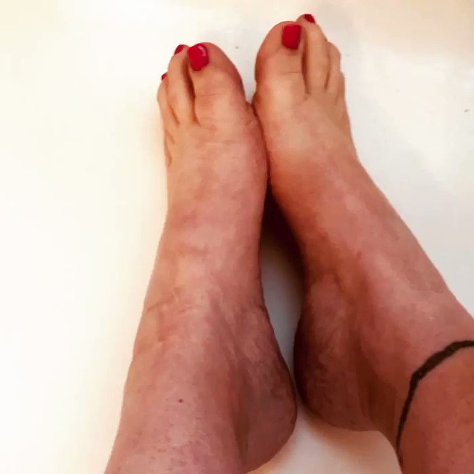Want to see the whole clip of me lubing up my feet making them all wet and oily... watch it at https://t<a href="/tag/feet"class="tags"><span>#feet</span></a><a href="/tag/toes"class="tags"><span>#toes</span></a><a href="/tag/findom"class="tags"><span>#findom</span></a><a href="/tag/lube"class="tags"><span>#lube</span></a><a href="/tag/paypig"class="tags"><span>#paypig</span></a><a href="/tag/feetfettish"class="tags"><span>#feetfettish</span></a>