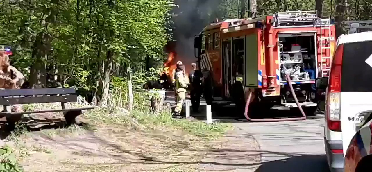 Ton Aarts on Twitter "PS 'why didn't they break the windows?! They did. But even then this PoS