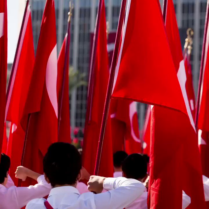 Fikirleriyle yolumuzu aydınlatan Mustafa Kemal Atatürk'ü her an anıyoruz.
19 Mayıs Atatürk'ü Anma Gençlik ve Spor Bayramımız kutlu olsun.
#19MAYIS
#saatvesaat https://t.co/5HTV7R6gJB