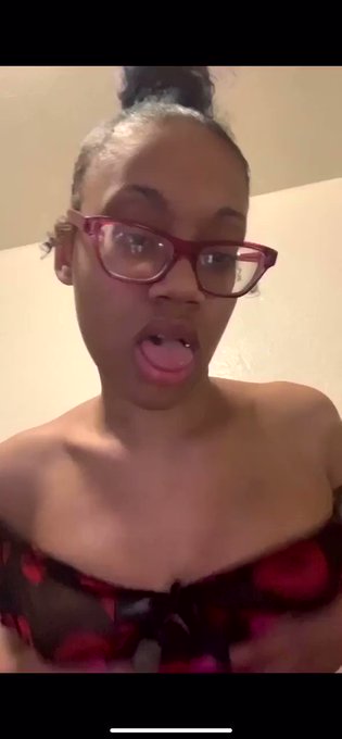 #tittyTuesday want the full 9 minutes subscribe to my OnlyFans link is in the bio #onlyfansnewbie #onlyfansgirl<a href="/tag/tittytuesday"class="tags">#tittyTuesday</a><a href="/tag/joi"class="tags"><span>#joi</span></a><a href="/tag/ittybittytittycommittee"class="tags"><span>#ittybittytittycommittee</span></a><a href="/tag/onlyfansgirl"class="tags"><span>#onlyfansgirl</span></a><a href="/tag/onlyfanspromo"class="tags"><span>#onlyfanspromo</span></a>