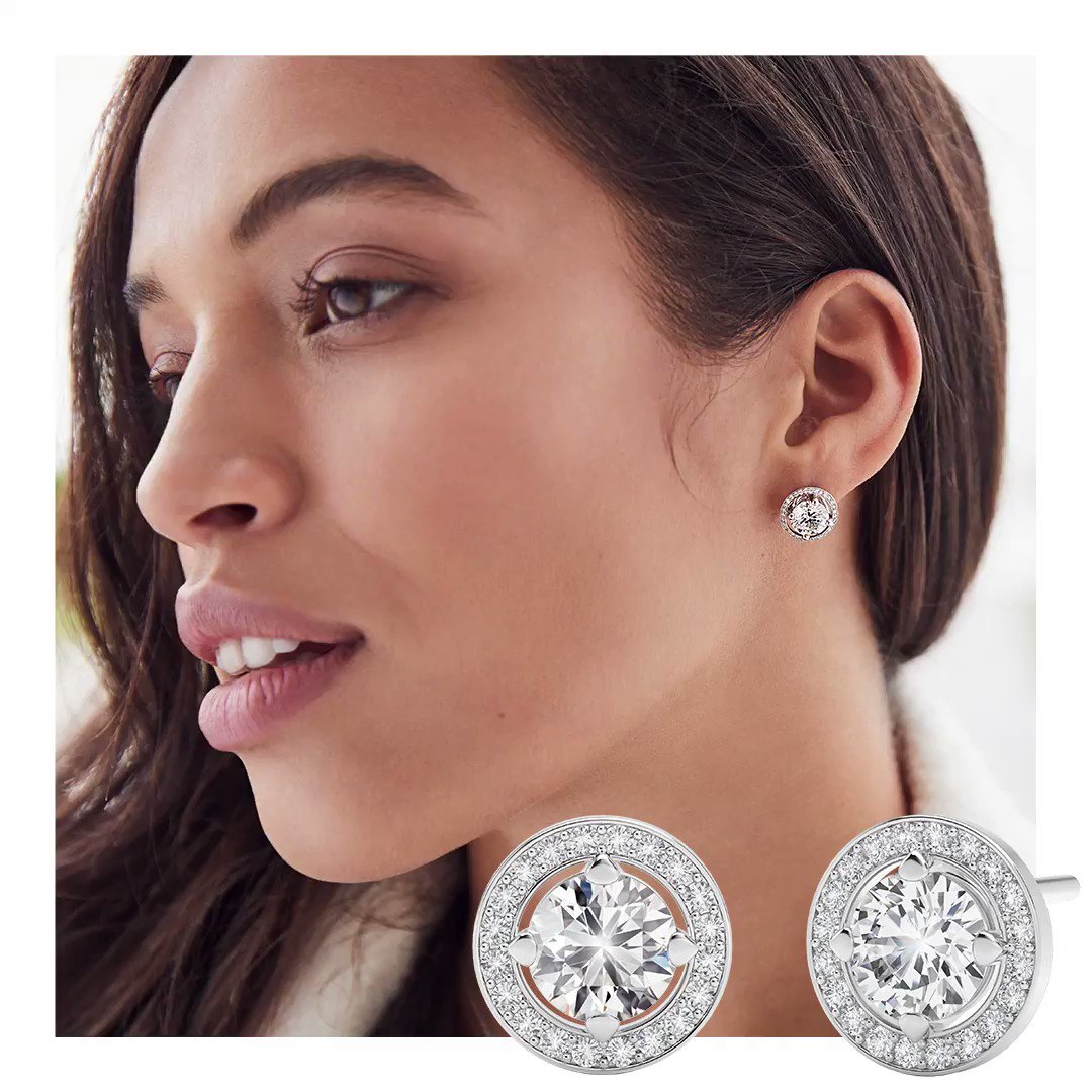 フォーエバーマーク ダイヤモンド ピアス 0.162ct 0.160ct-