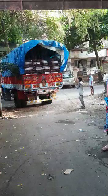 Manish Mundra (@ManMundra) on Twitter photo 2020-05-24 22:46:12 One thing which my parents taught me, to help as many people as v can. God has also been kind enough, empowered me to reach out to more and more people. Food help delivered to #kinnarsamaj total of 13,700 kg ration Delivered. Thanks @Rajput_Ramesh thanks @MNCDFbombay #LetsDoMore twitter.com/mncdfbombay/st… One thing which my parents taught me, to help as many people as v can. God has also been kind enough, empowered me to reach out to more and more people. Food help delivered to #kinnarsamaj total of 13,700 kg ration Delivered. Thanks @Rajput_Ramesh thanks @MNCDFbombay #LetsDoMore twitter.com/mncdfbombay/st…