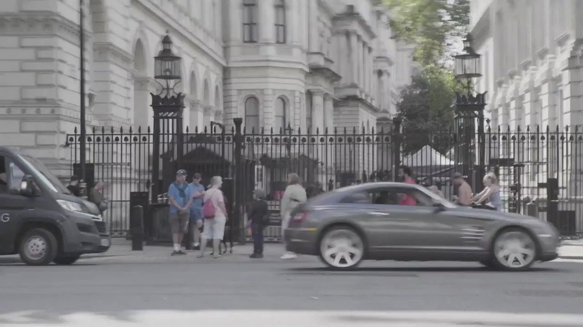 Led By Donkeys (@ByDonkeys) on Twitter photo 24/05/2020 15:14:48 Downing Street - sound on Downing Street - sound on