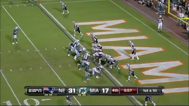 Happy birthday Tom Brady. Here\s Brady throwing a 99-yard TD pass to Wes Welker in 2011  