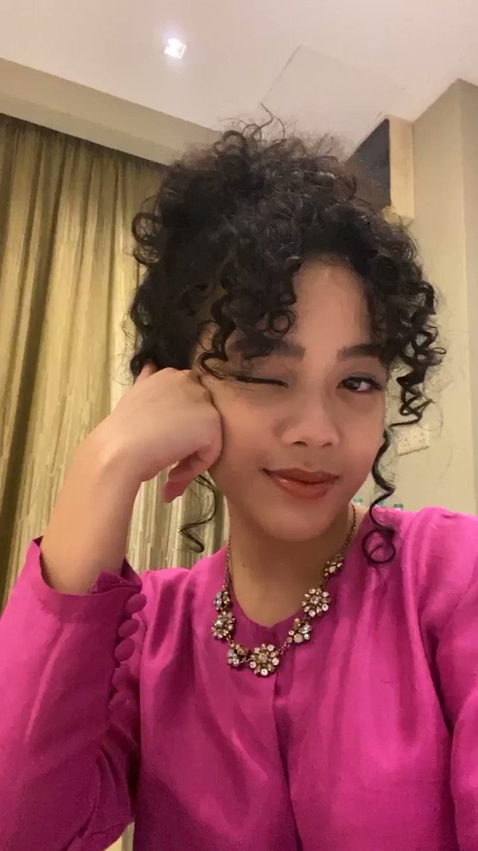Nailah Huda On Twitter Shameless Raya Selfie Https T Co Le3zi25nem Twitter