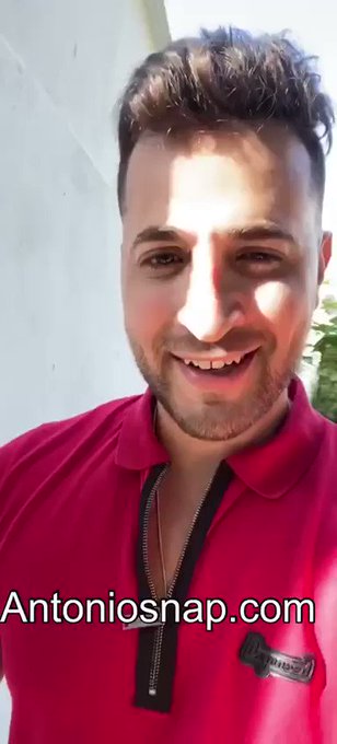 الديوث دا اكبر غواد، شفت زوجته بمحطة الوقود ومن قلت ليها تعالي قالت ماتقدر تجي بروحها سالتها ليش ؟ قالت