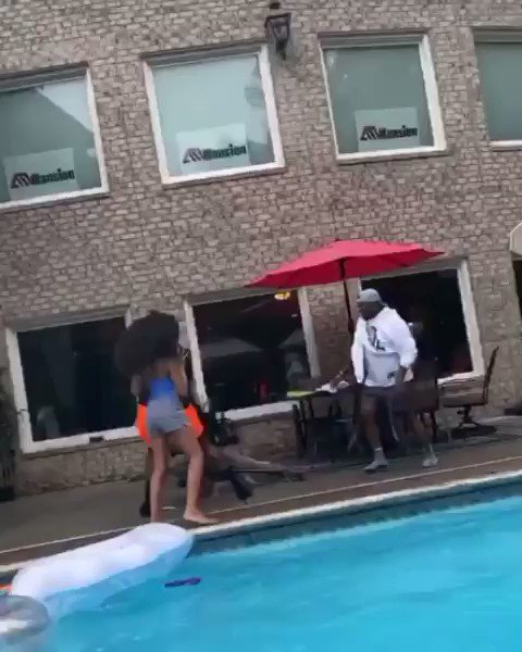 What would you do? 🤦🏾♂️ https://t.co/HKPyoVqBZP