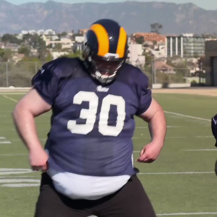 Steven Jackson (@sj39) on Twitter photo 2020-05-27 01:38:10 Roll with it or something different; whats your endzone dance? Catch me tomorrow on the @gameon premiere on @CBS to watch me with @OrlandoPace76 @BigGame81 @KeeganMKey and more Roll with it or something different; whats your endzone dance? Catch me tomorrow on the @gameon premiere on @CBS to watch me with @OrlandoPace76 @BigGame81 @KeeganMKey and more