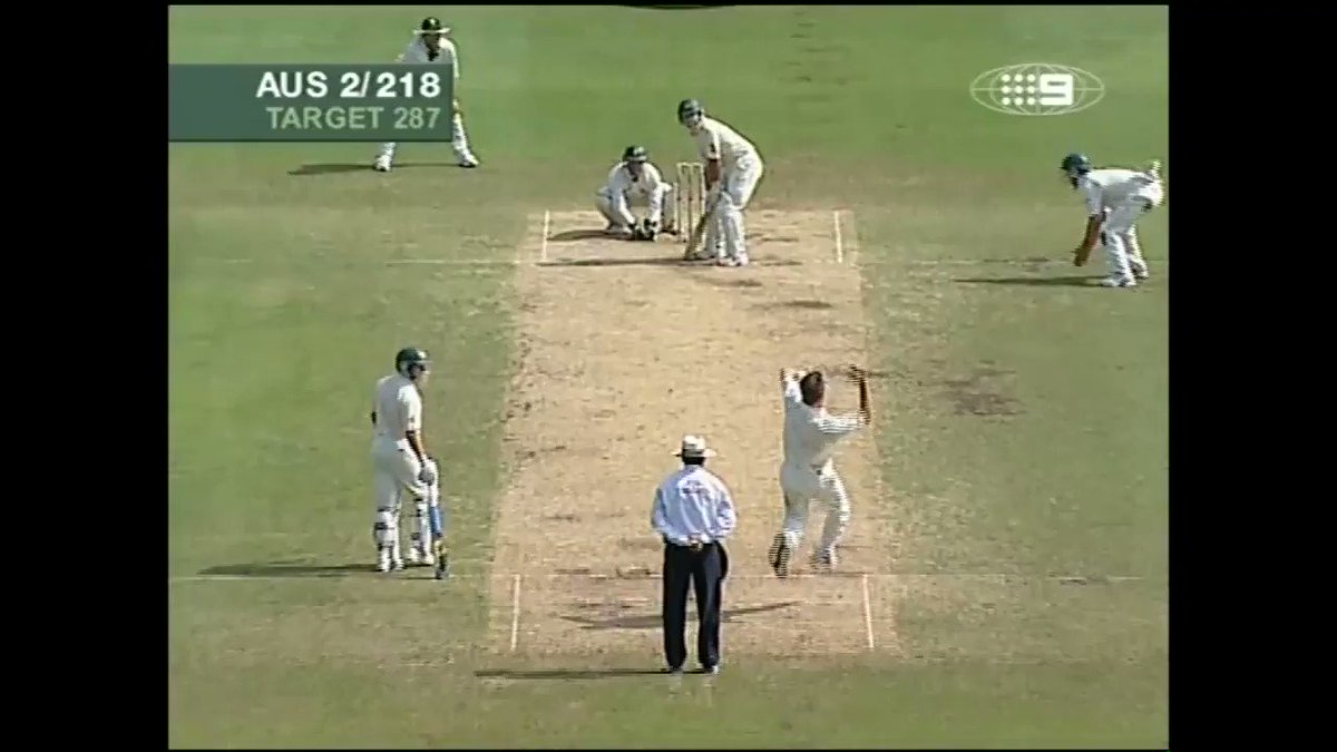 ON THIS DAY, in 2006
One of the greatest batting feats I've ever seen
The ONLY player in test history to score two 100's in his 100th test
Ricky Ponting
And the magical 4th innings ton won the match AND the series, and he did it as captain
Simply π€©
https://t.co/rNN1AX2Cv4