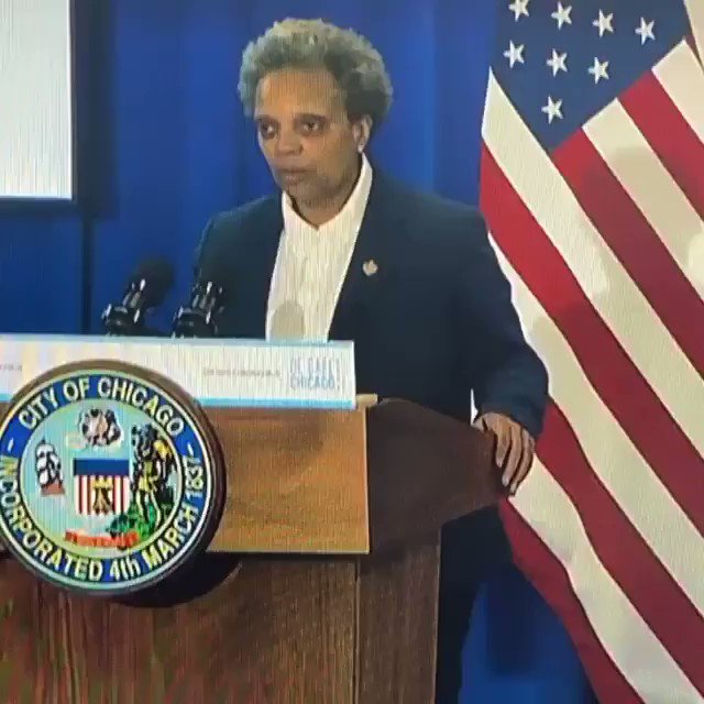 Chicago Mayor Lori Lightfoot has two words for Donald Trump https://t.co/kBNlsJi84s