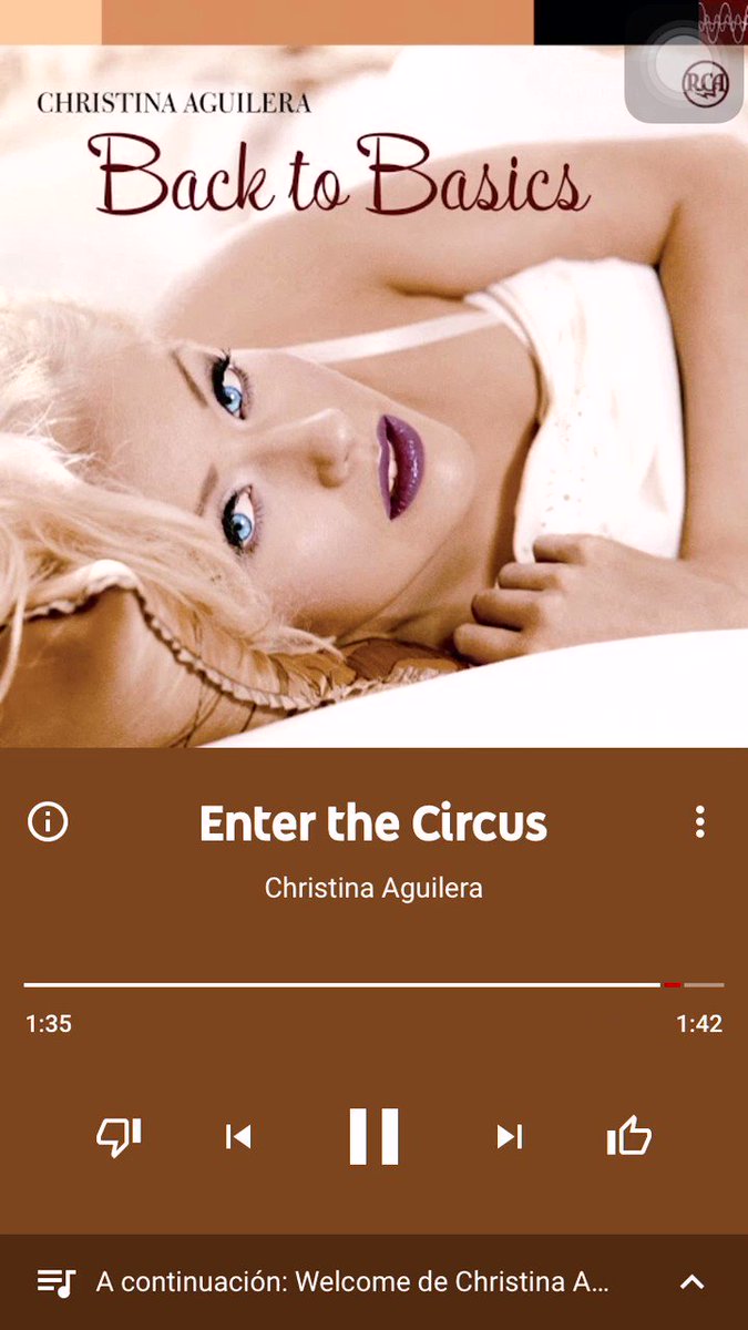 Enter the Circus - Welcome. Do you remember this transition? One of my all time favs 😍 @xtina #BackToBasics https://t.co/neklt7PFeg