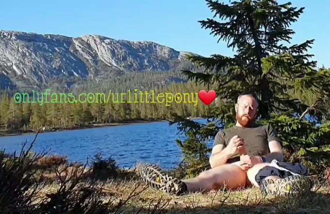 Just enjoying the wild😊 #bigcockpublic #bigdicktalent #selfcare #autofellatio 

https://t.co/FLq9b7mLoO